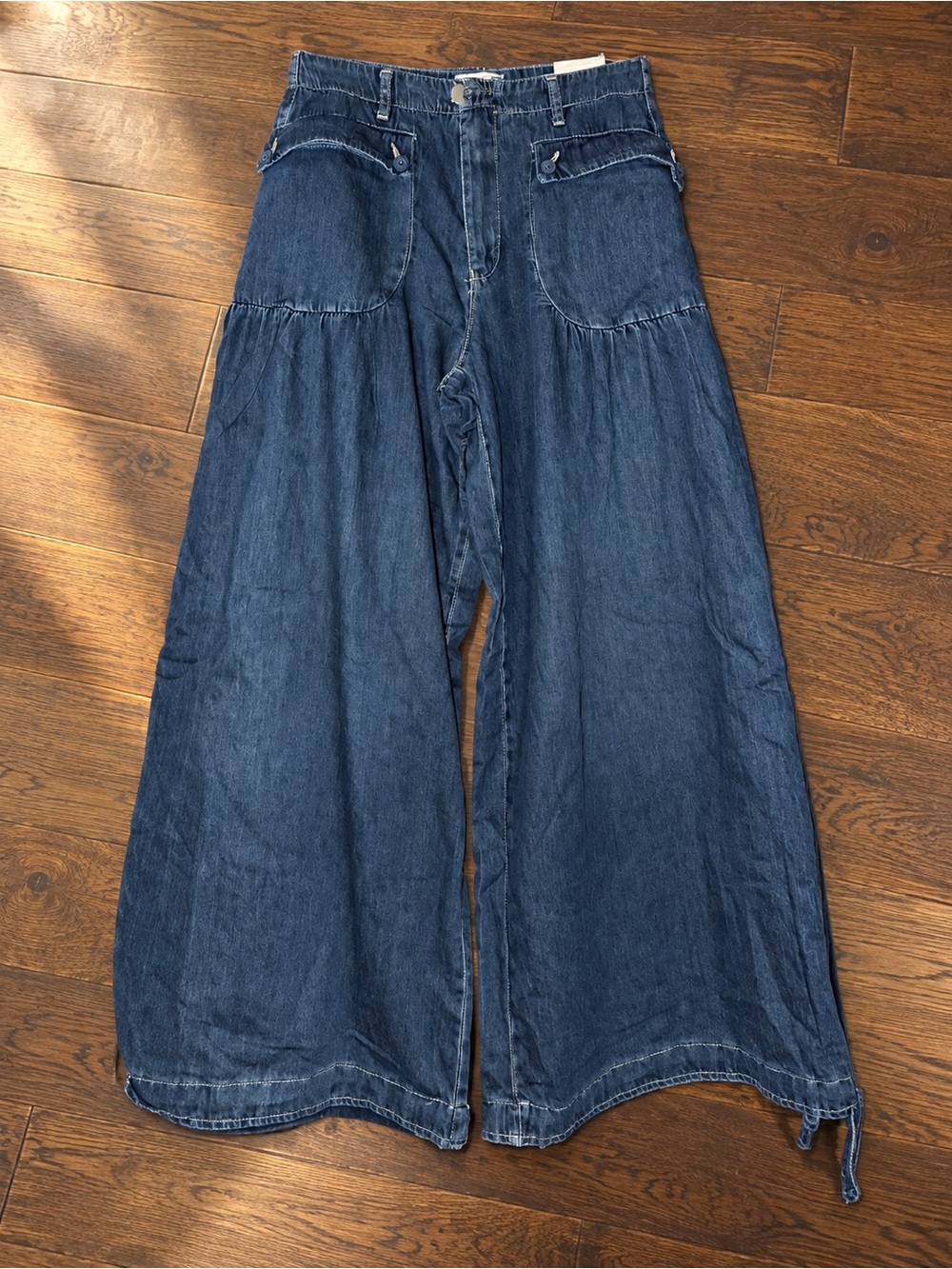 We The Free Lotus Balloon Jeans in Color Juno Sz 30 NWT